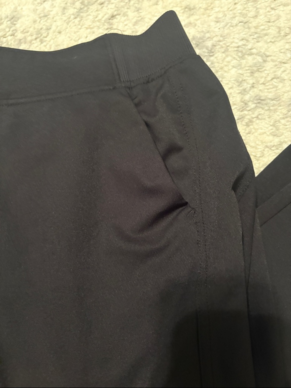 32 cool athleisure pant - Picture 3 of 5